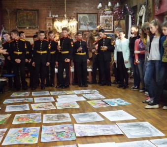 Суворовцы в гостях у юных художников